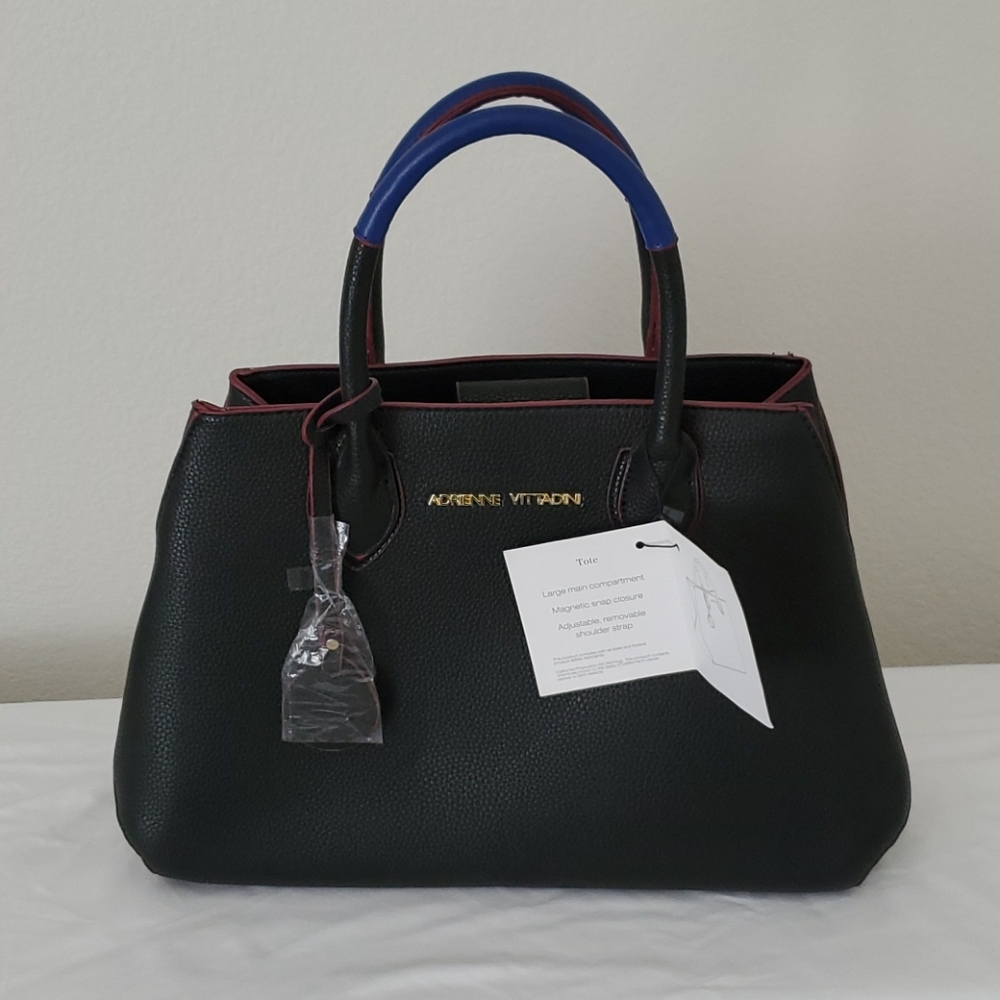 NWT Adrienne Vittadini Tote